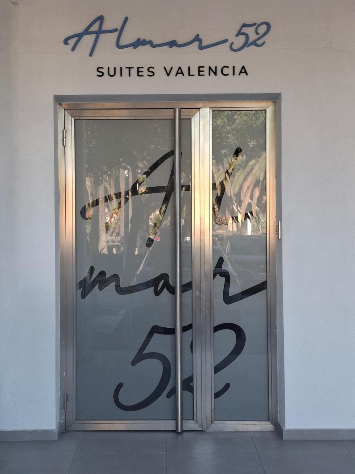 Almar 52 Suites บาเลนเซีย ภายนอก รูปภาพ